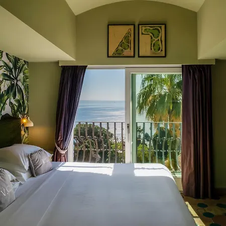 Hotel Carlotta