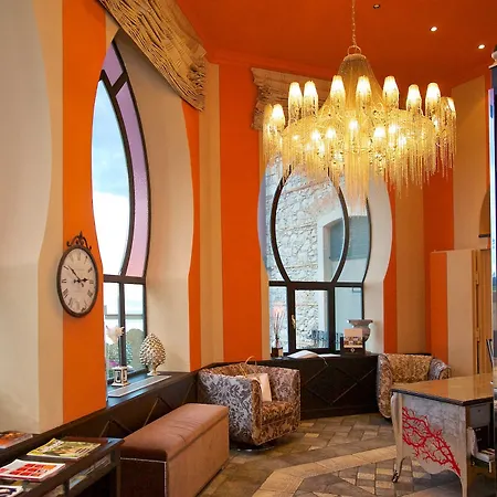 Hotel Carlotta 4*